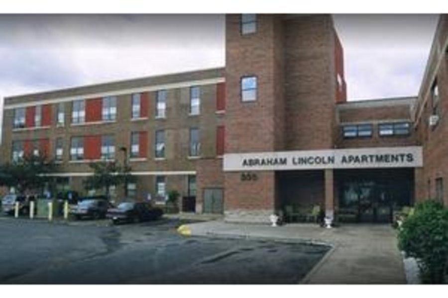 Abraham Lincoln Apartments