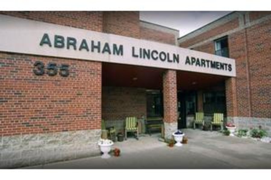 Abraham Lincoln Apartments