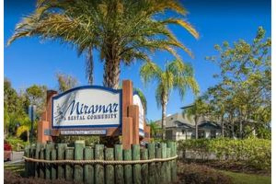 Miramar Apartments