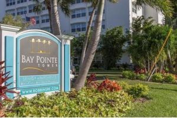 Bay Pointe Tower