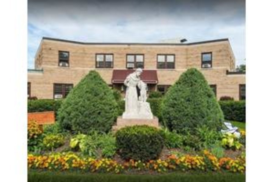 Comprehensive Rehabilitation and Nursing Center at Williamsville