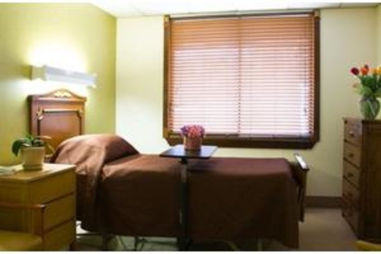 Apex Rehabilitation and Healthcare Huntington Station, NY