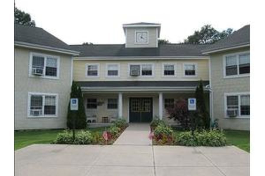 Holy Cross Senior Housing