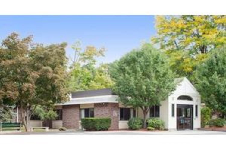 Village Green Of Bristol Forestville, CT