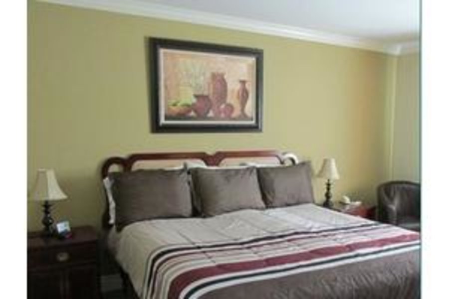 Hacienda Carmel Community