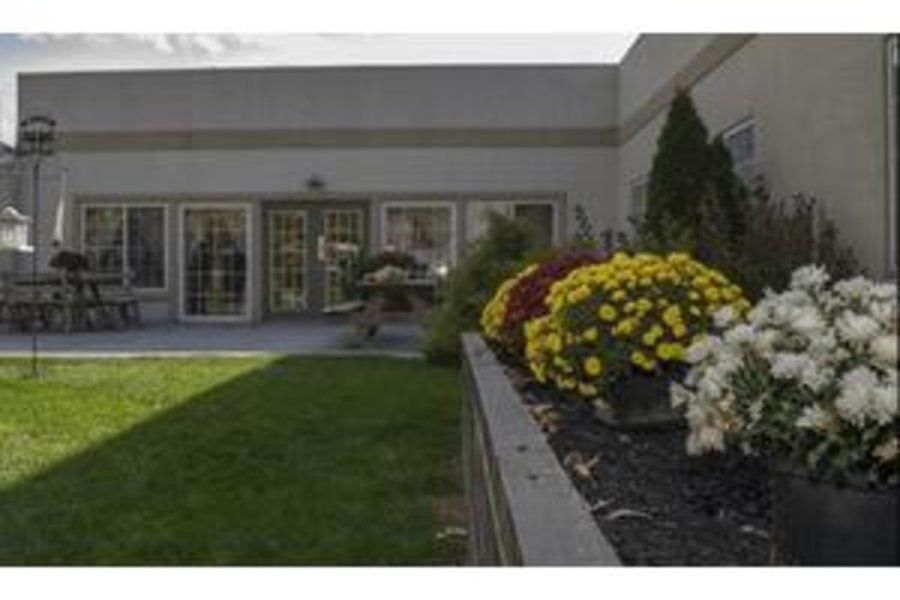 Elizabethtown Nursing & Rehabilitation Center