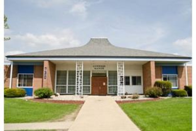 Lynwood Manor Healthcare Center Adrian, MI