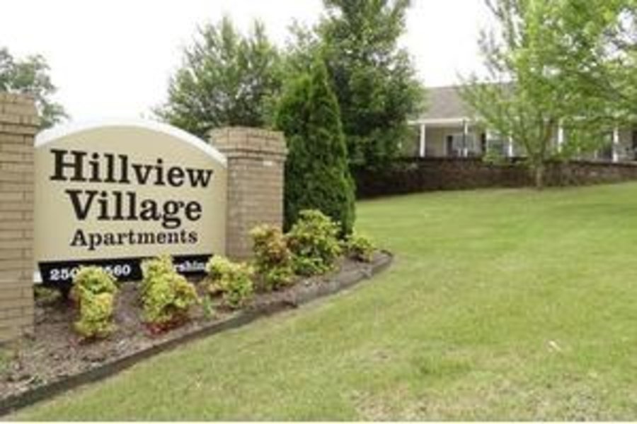 Hillview Village Apartments