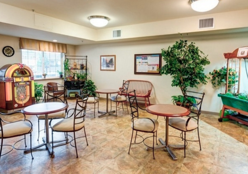 Courtyard Fountains Senior Living