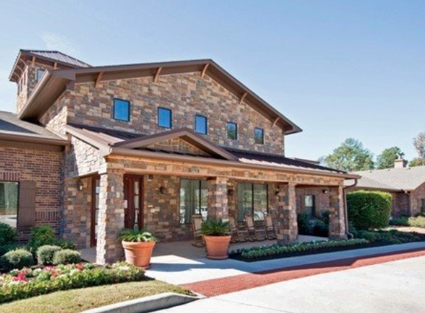 Heritage Oaks Assisted Living & Memory Care image