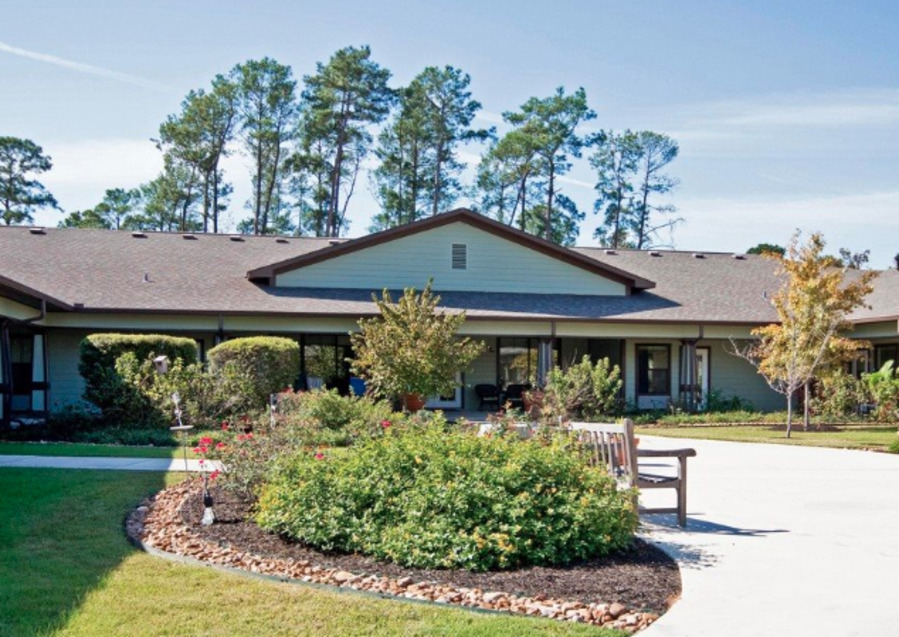 Heritage Oaks Assisted Living & Memory Care