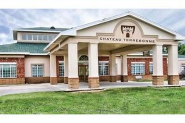 Chateau Terrebonne Health Care