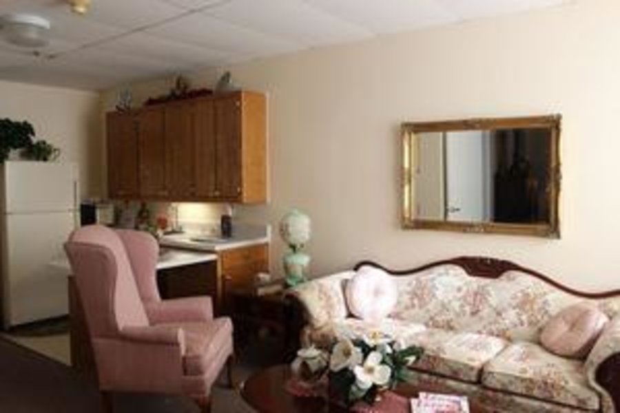 Poplar Estates Senior Living Community