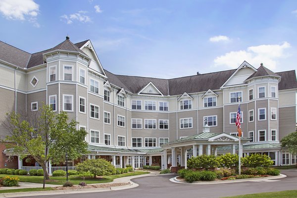 River Oaks Senior Living