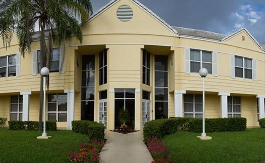 Courtyard Plaza