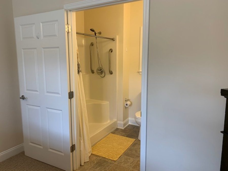 Summit Place & Summit Court