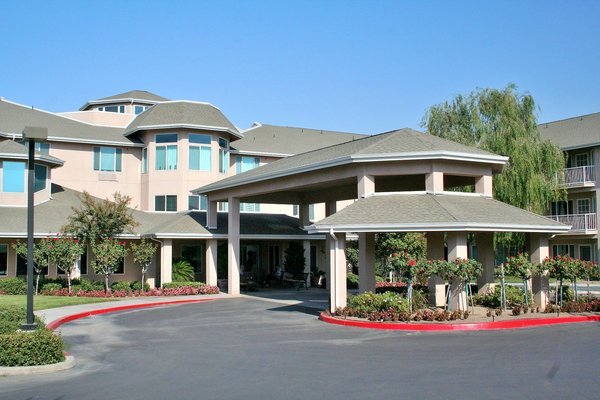 Solstice Senior Living at Bakersfield