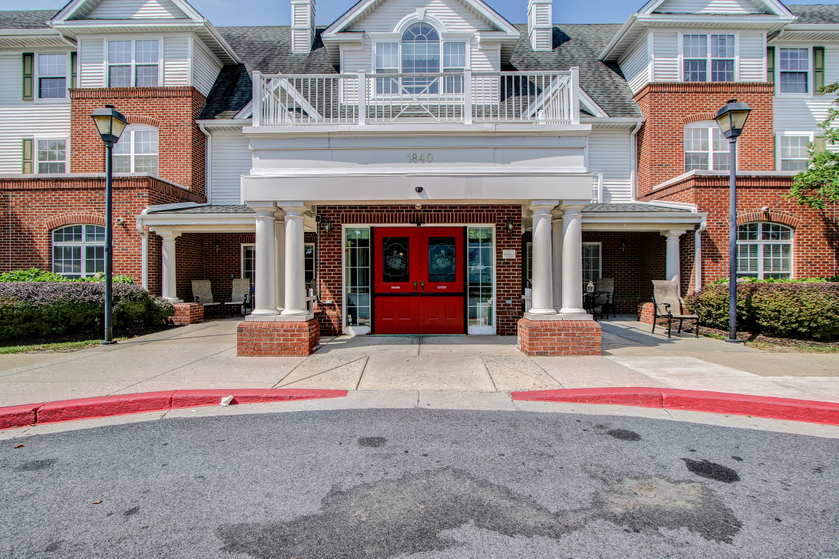 Charter Senior Living of Woodholme Crossing