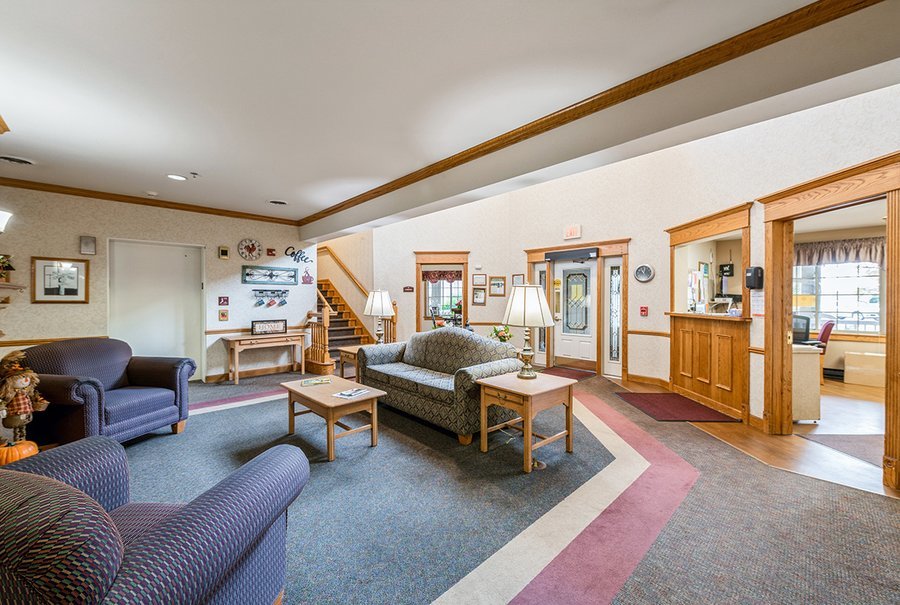 LakeHouse Chippewa Falls