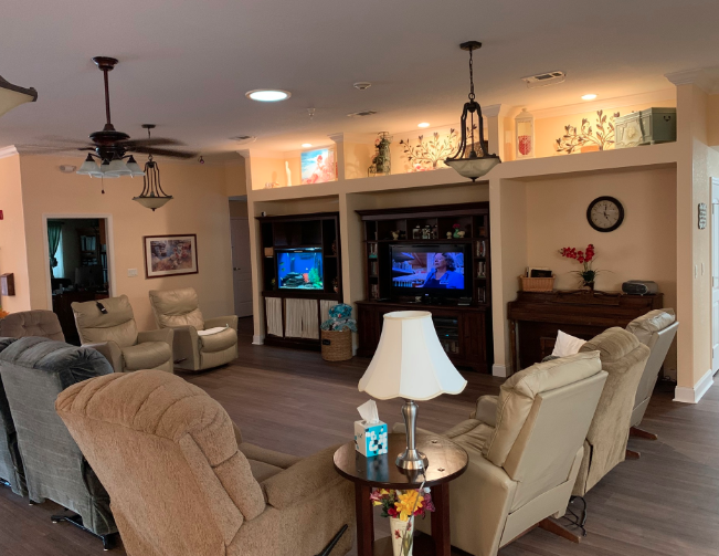 BeeHive Homes of Niceville image