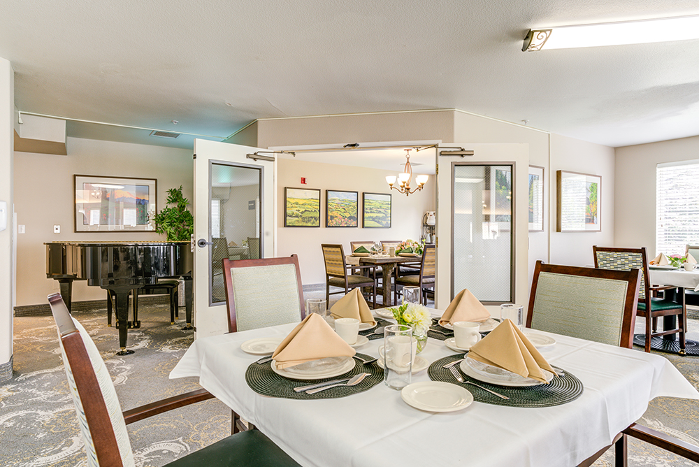 Maple Ridge Senior Living | AssistedLiving.org