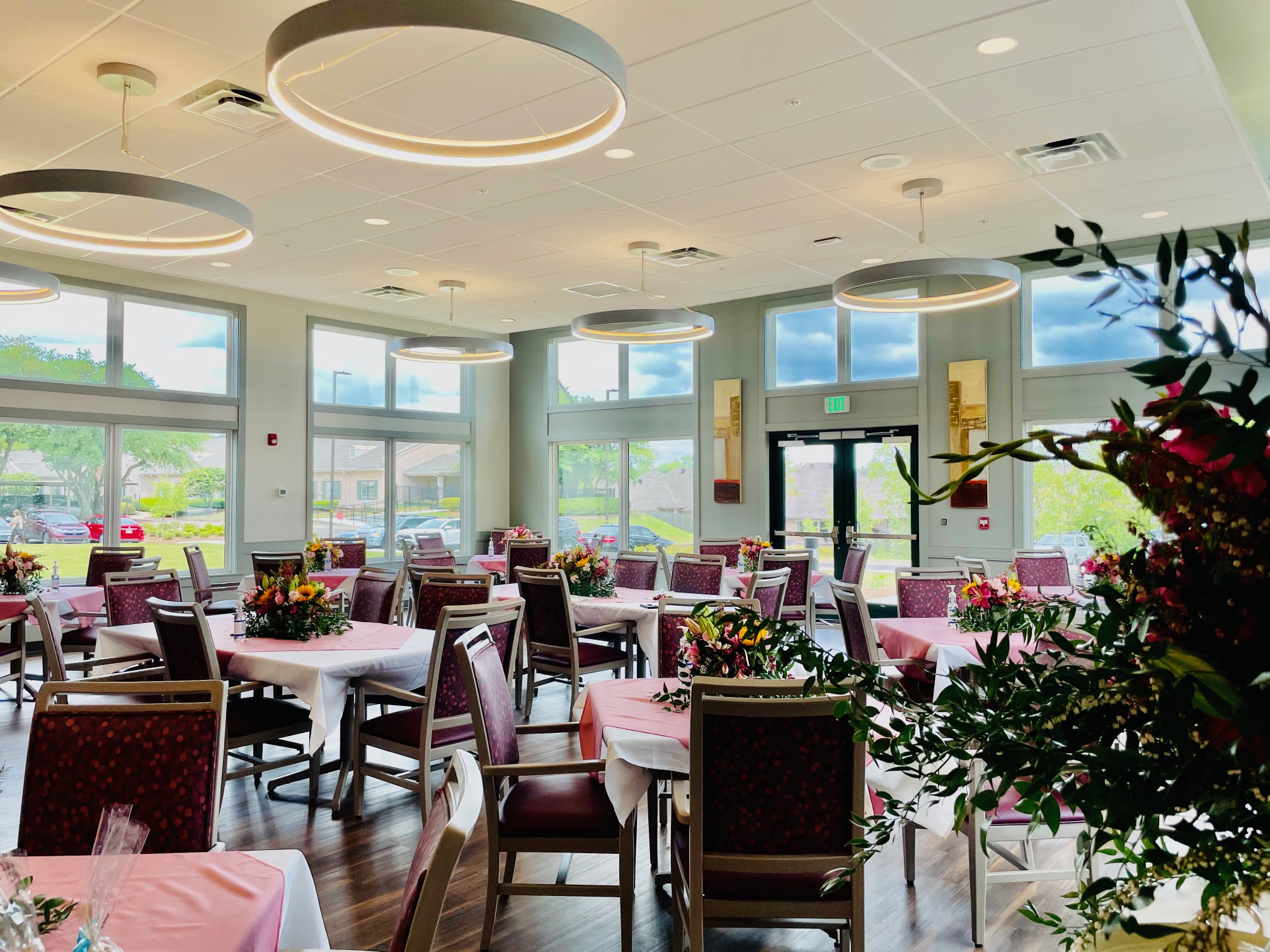 Wisteria Gardens Pearl Ms: Explore Serene Beauty