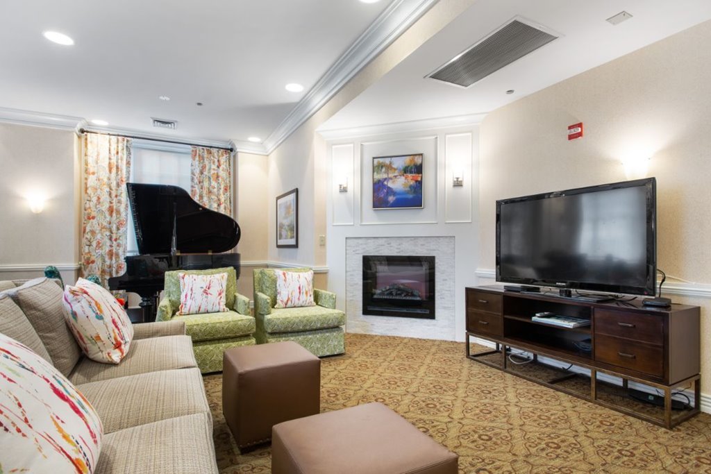 Sunrise of Lincoln Park