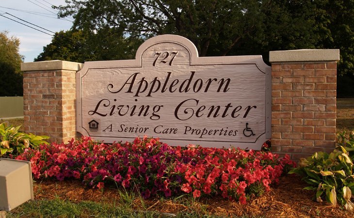Appledorn Assisted Living South - 6 Photos - Holland