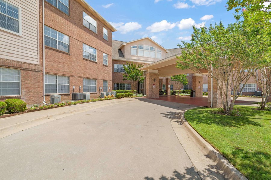 Morada Cedar Hill Independent Living