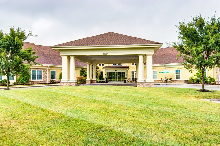 Symphony Manor