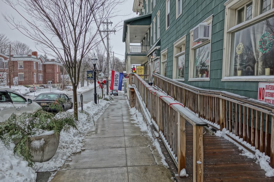 Gracious Living Estates