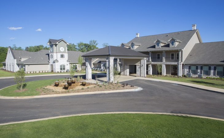 Claiborne at McComb - 11 Reviews - Mccomb Senior Living