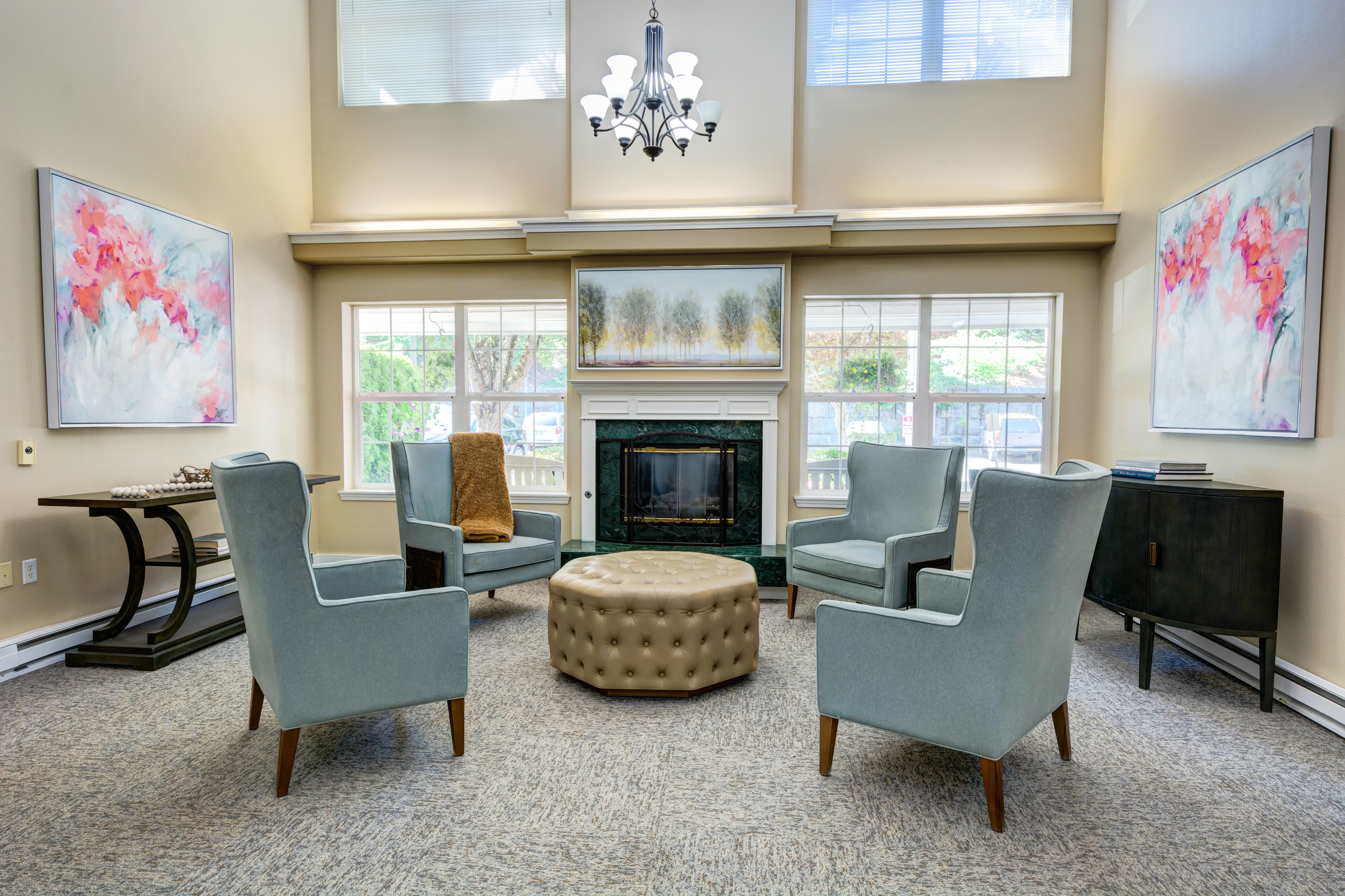 Redwood Heights Assisted Living image