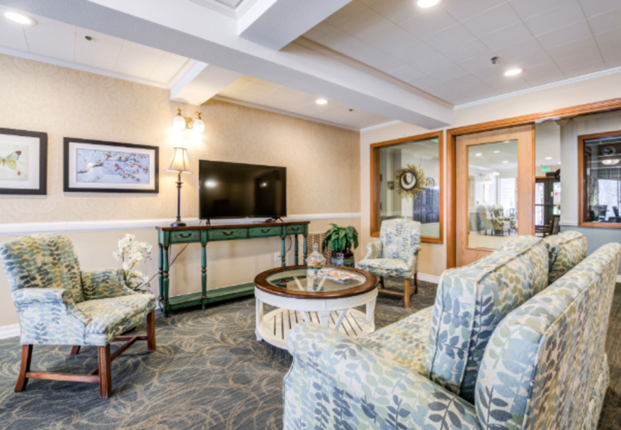 Village Green Senior Living West Seattle