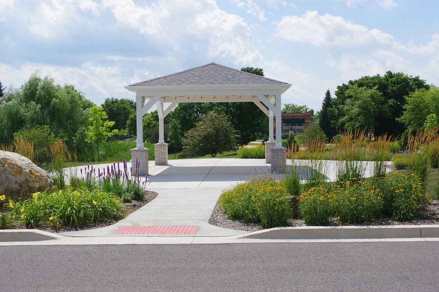 The Heathers Senior Homes of Lake in the Hills