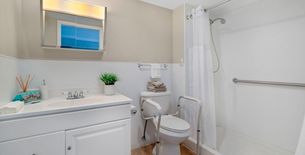 Cresthaven Senior Living West Palm Beach, FL