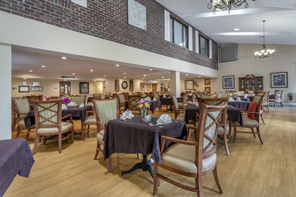 Brookdale Bristol | AssistedLiving.org