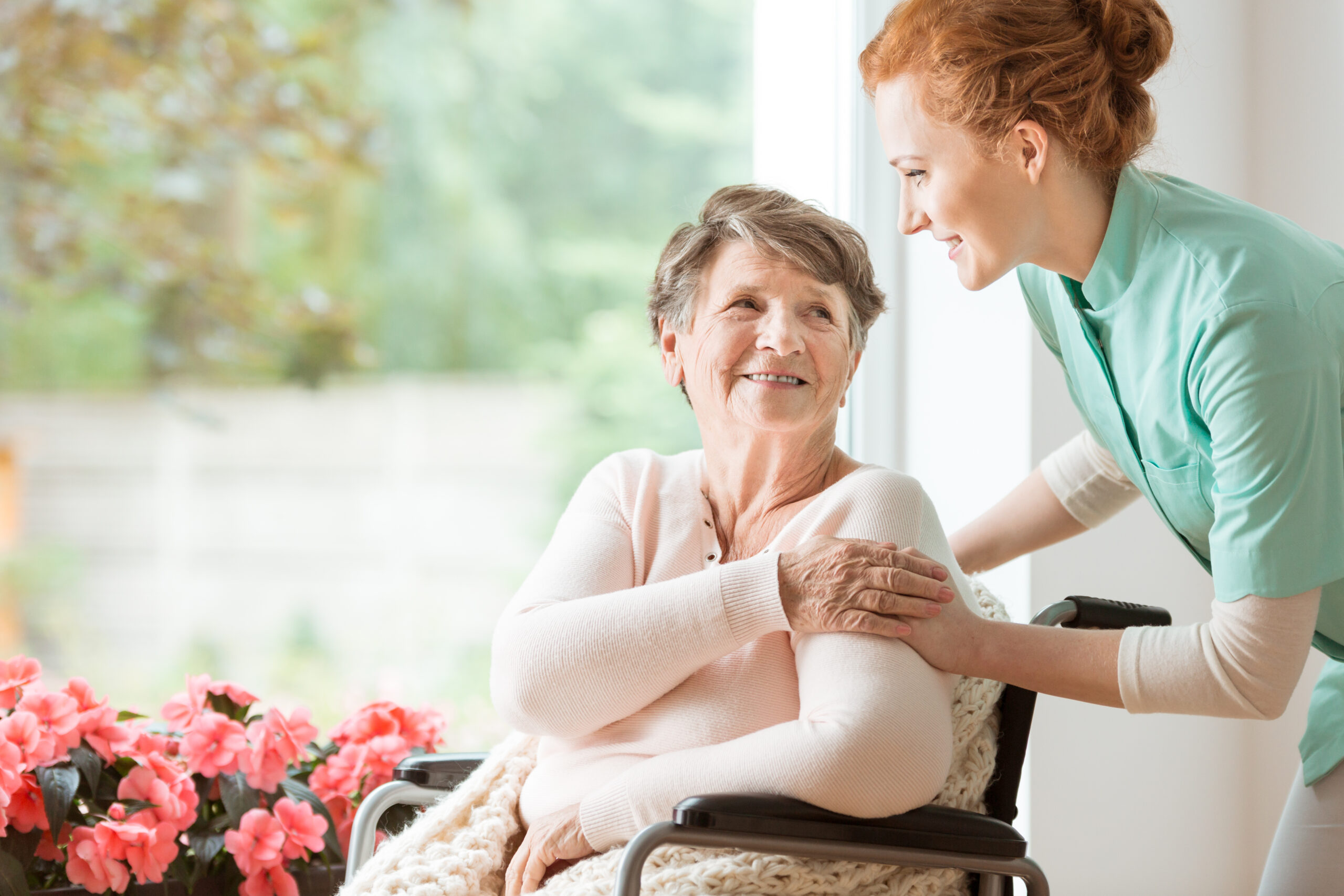 Assisting Hands Home Care - Austin, TX and Surrounding Areas image