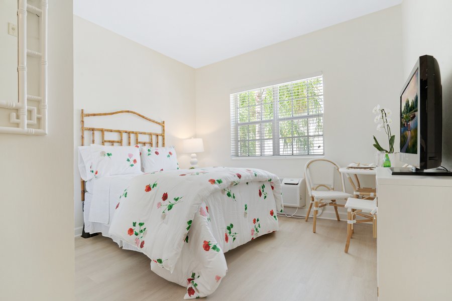 Tequesta Terrace