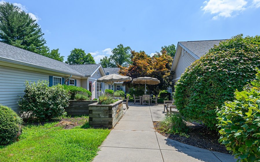 Arden Courts of Farmington