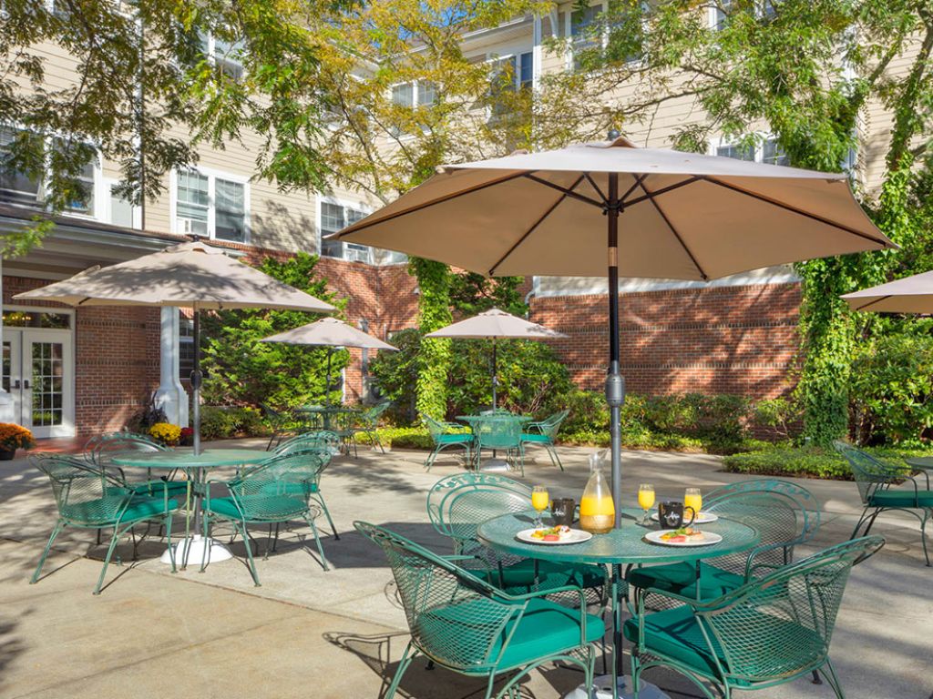 Atria Bay Spring Village