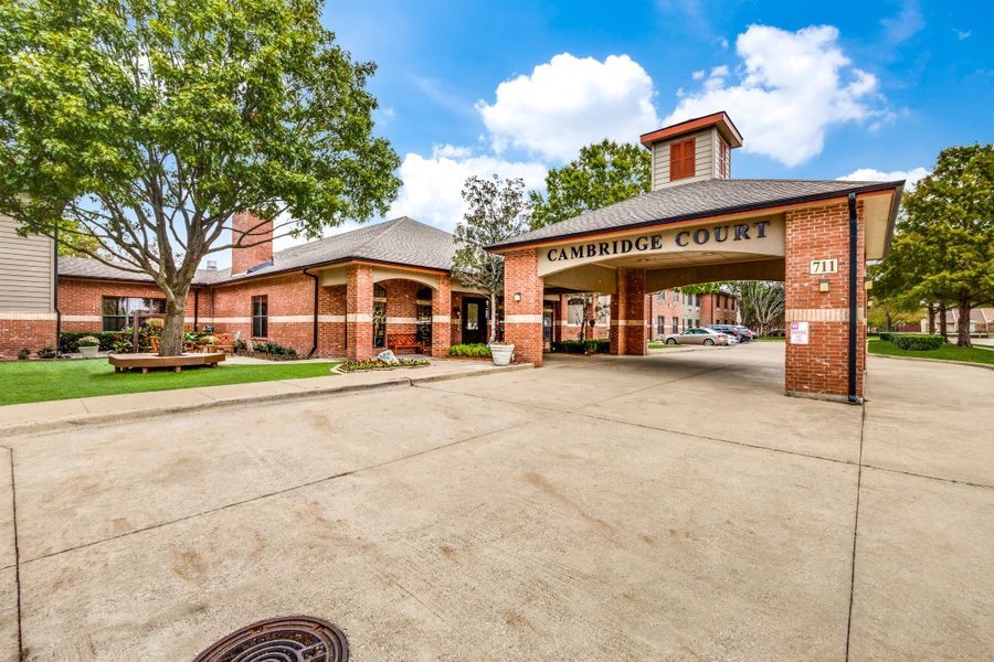 Cambridge Court Senior Living