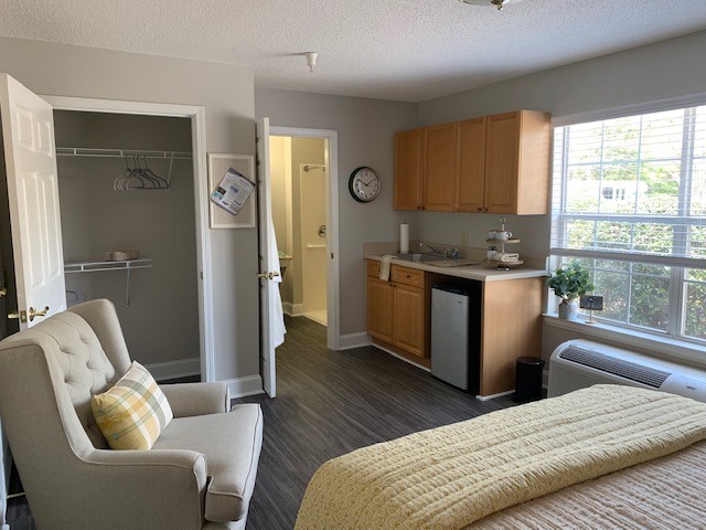 Summit Place & Summit Court