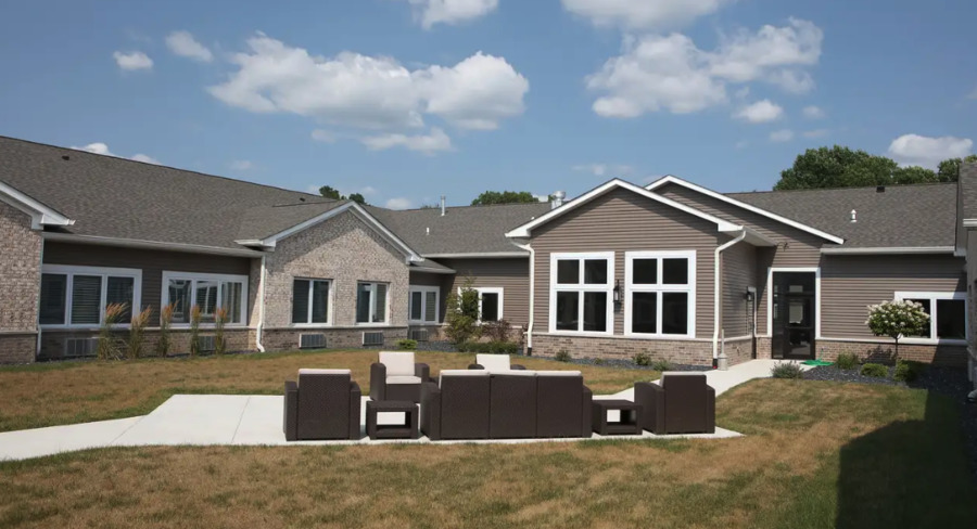 Autumn Trace Plymouth