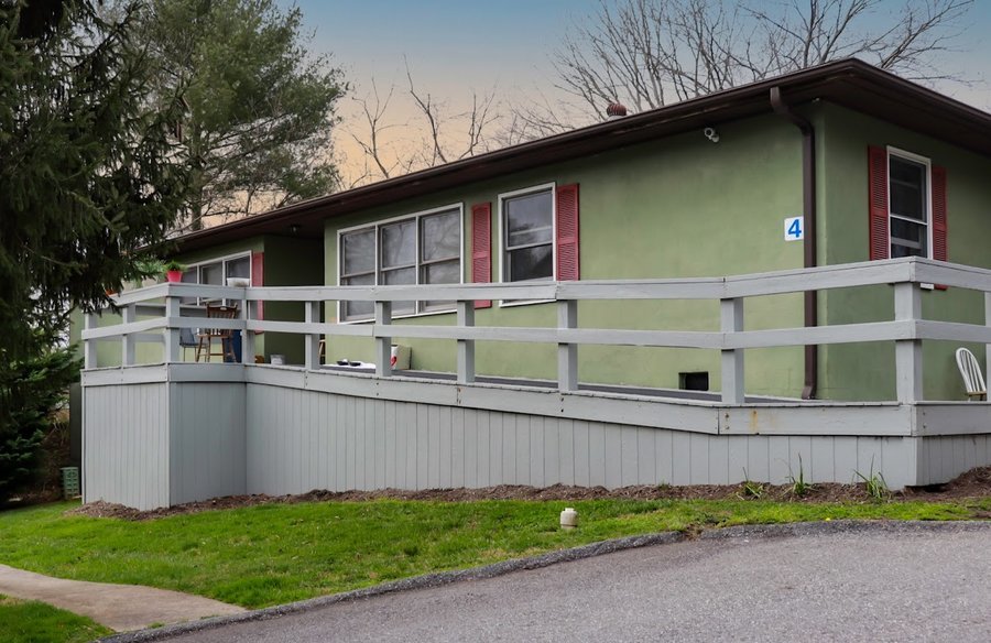 Richmond Hill Assisted living