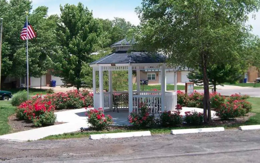 Avonlea Cottage of the Quad Cities