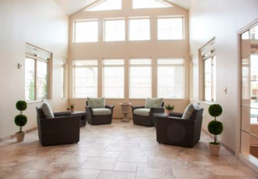 Ohio Living Ganzhorn Suites