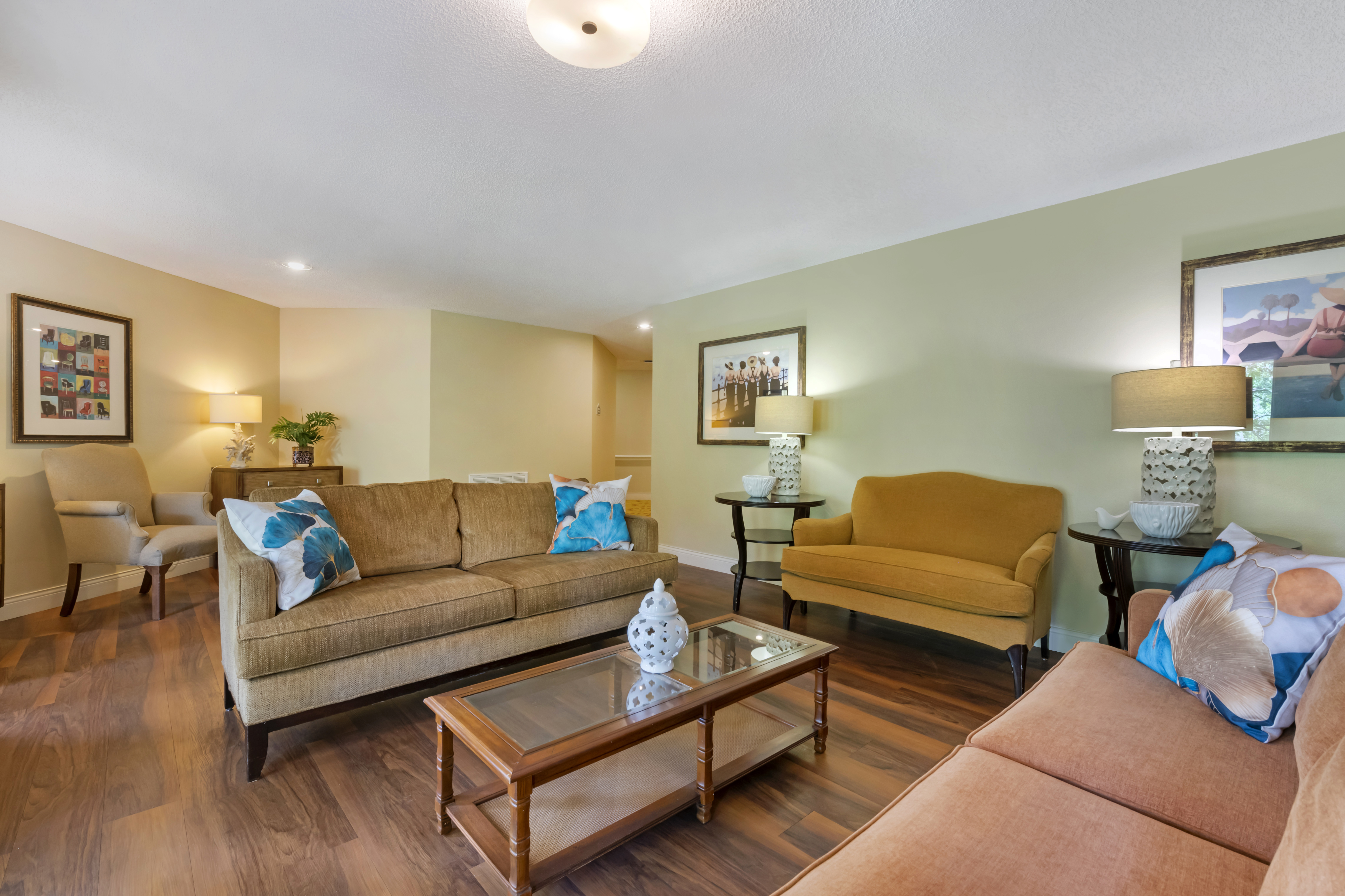 Brookdale Chambrel Pinecastle