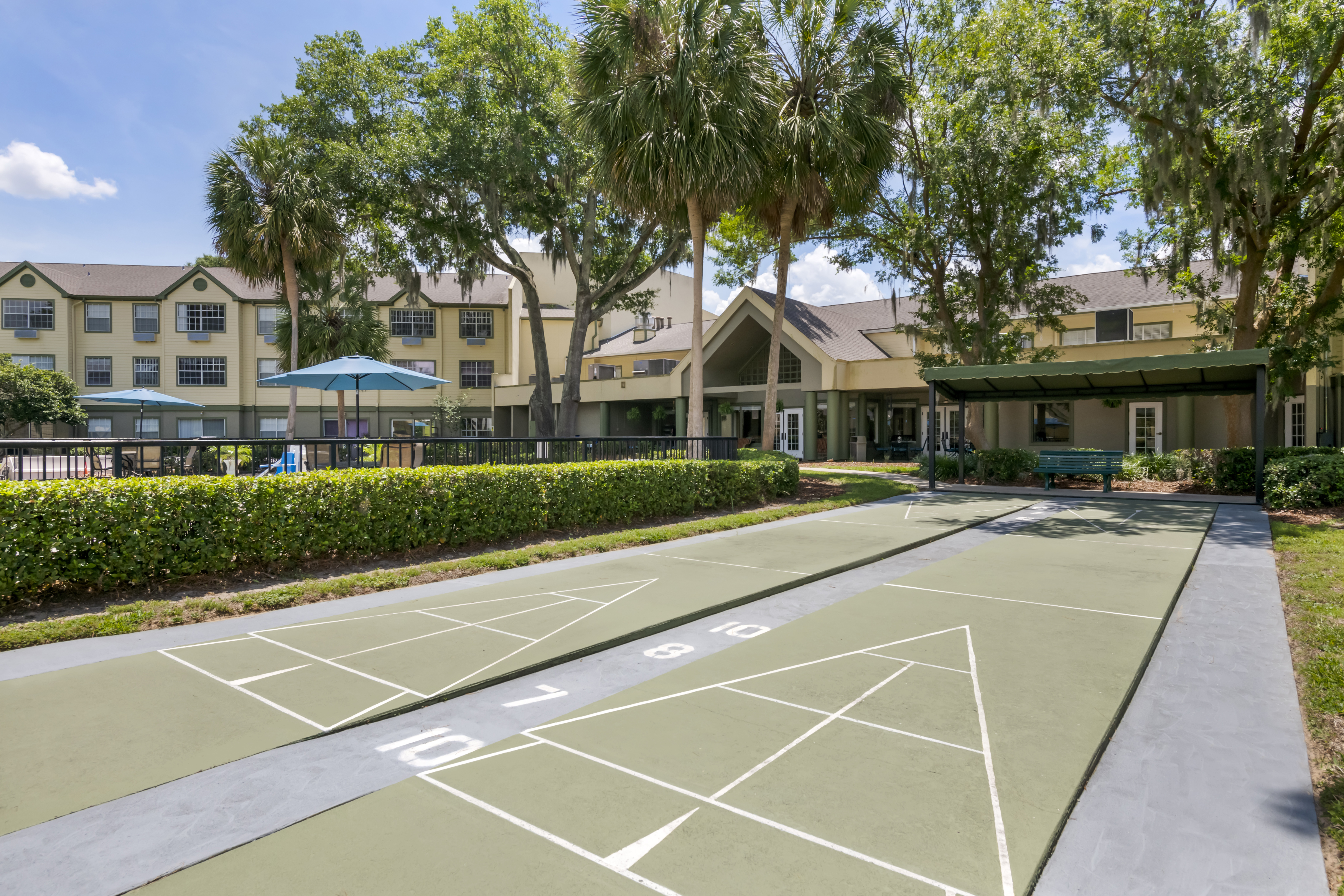 Brookdale Chambrel Pinecastle