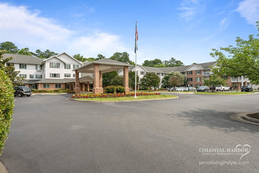 Colonial Harbor Gracious Retirement Living